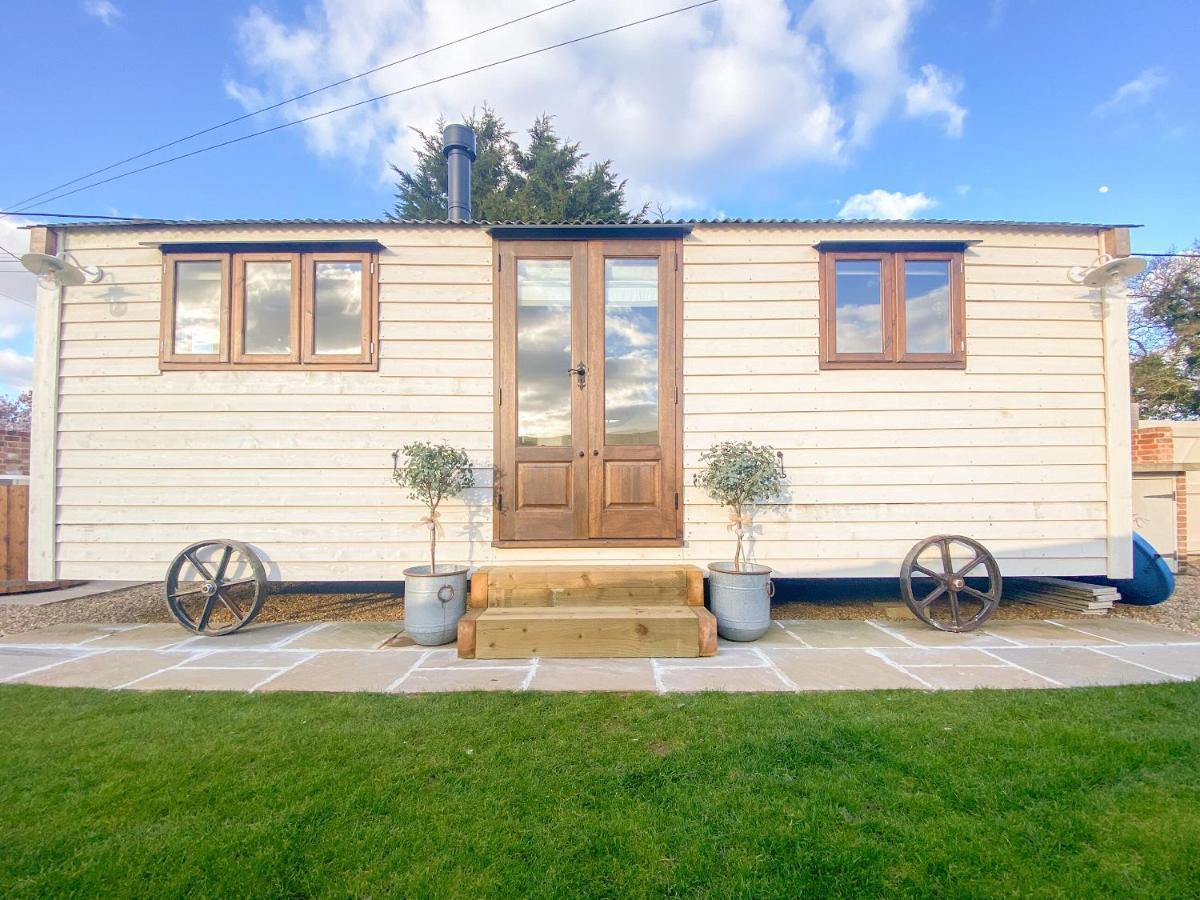 Little Norfolk Cabin Villa Neatishead Exterior photo